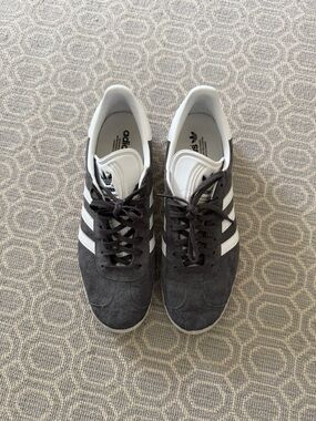 adidas Men’s Suede Sneaker in Charcoal Gray & White - worn only for photo shoot!